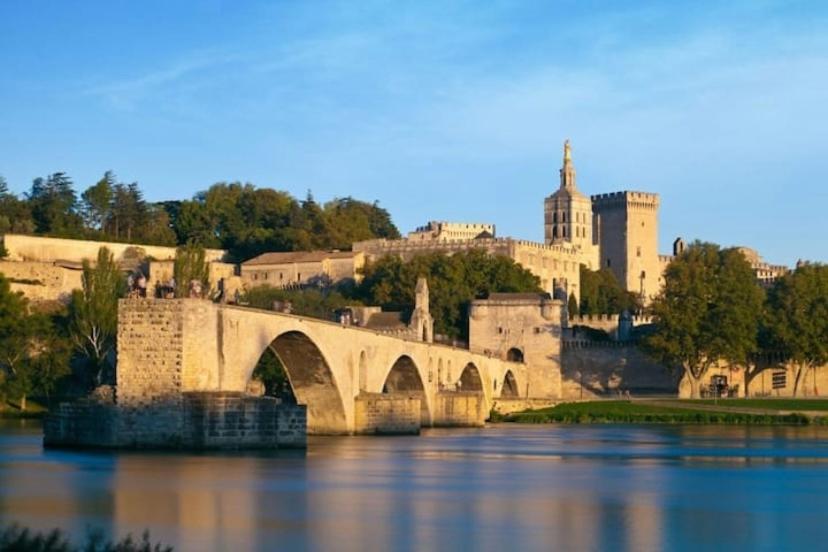 Lovely - De Charme Plein Centre - Proche Palais Des Papes * Avignon